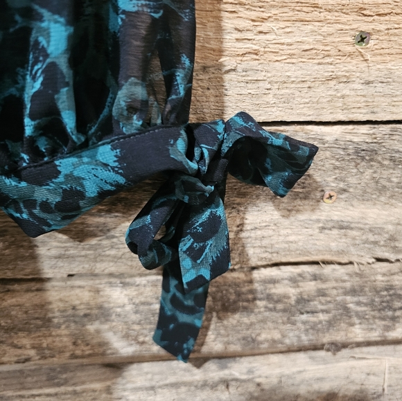 NWT Isabel Maternity Black And Green‎ Lined Chiffon Blouse - Picture 5 of 8